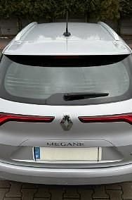 Używany Renault Mégane IV 91 KM (66 kW) 2021 Srebrny (metalik) Kombi
