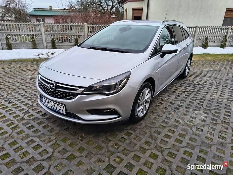 Używany Opel Astra 2018 Sedan/Limuzyna