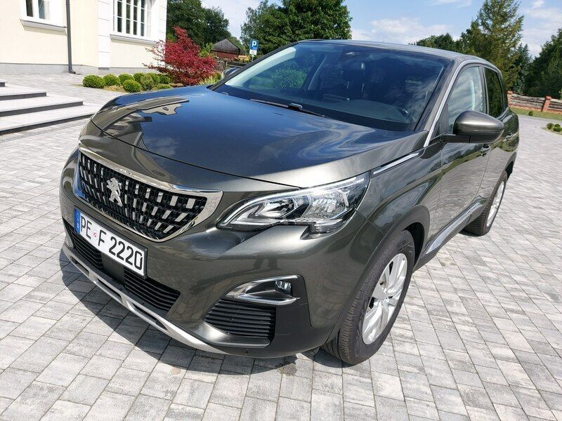 Używany Peugeot 3008 130 KM (95 kW) 2020 Szary Minivan