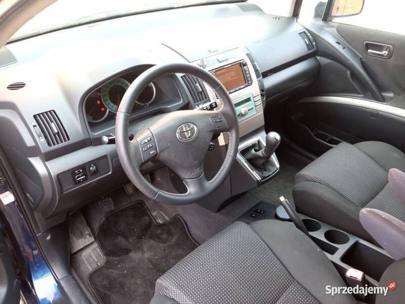 Używany 2007 Toyota Corolla Verso Minivan | 11 000 zł (Drogi) - Obraz 1/4