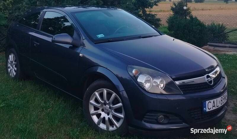 Szary Używany 2007 Opel Astra GTC Sedan/Limuzyna | 8500 zł (Uczciwa cena) - Obraz 1/4