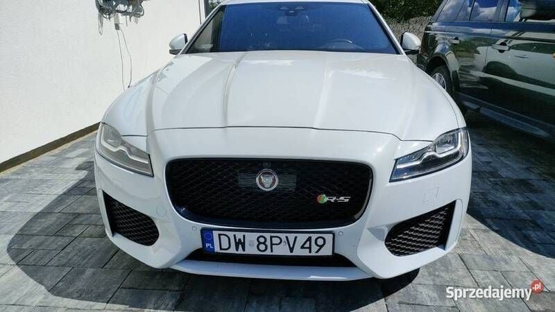 Używany Jaguar XF R-Sport 2016 Biały Sedan/Limuzyna