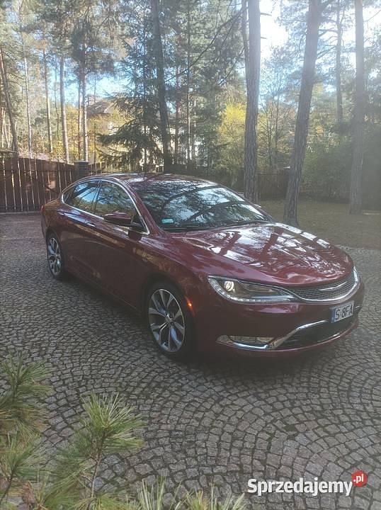 Bordowy Używany 2015 Chrysler 200 Sedan/Limuzyna | 58 800 zł - Obraz 1/4
