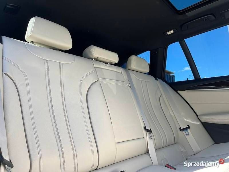 Używany BMW 520 2023 Niebieski Kombi