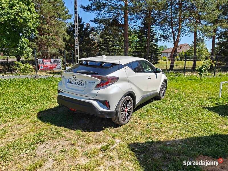 Biały Używany 2017 Toyota C-HR SUV | 70 500 zł (Drogi) - Obraz 1/2