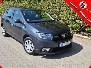 Szary Używany 2018 Dacia Sandero Hatchback | 20 900 zł (Super Cena) - Obraz 1/4