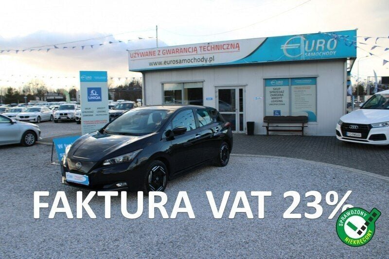 Czarny (metalik) Używany 2022 Nissan Leaf Hatchback | 52 764 zł (Super Cena) - Obraz 1/4