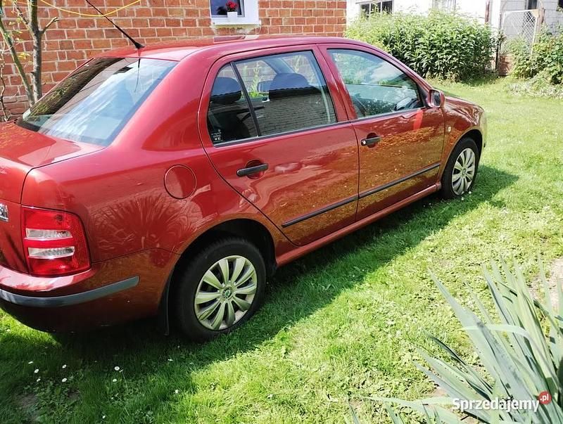 Używany Skoda Fabia 2003 Czerwony Hatchback