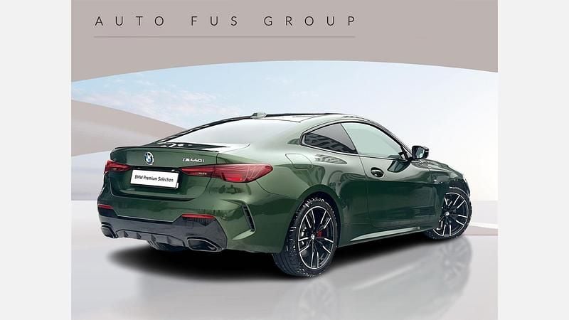 Używany BMW M440 M Sport 387 KM (284 kW) 2025 Lakierowanie specjalne bmw individual Sedan/Limuzyna