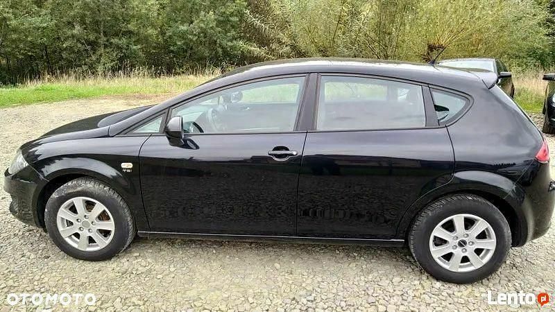 Używany Seat Leon Ecomotive 2011 Czarny Sedan/Limuzyna