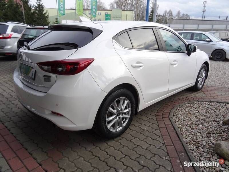 Używany Mazda 3 120 KM (88 kW) 2017 Biały Hatchback