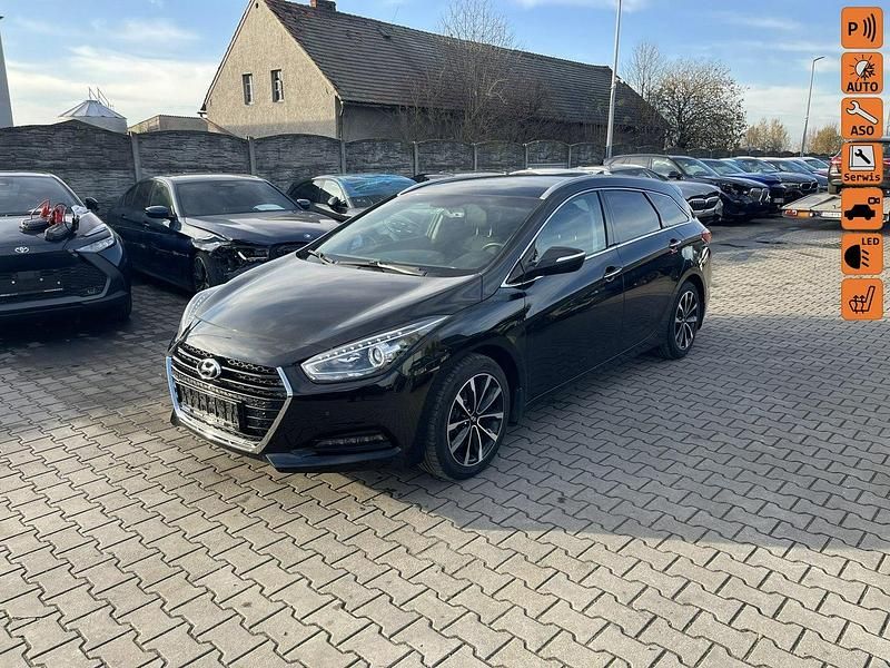 Czarny Używany 2017 Hyundai i40 Kombi | 27 900 zł - Obraz 1/4