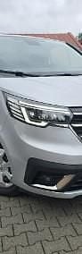Używany Renault Trafic 110 KM (80 kW) 2021 Srebrny Minivan
