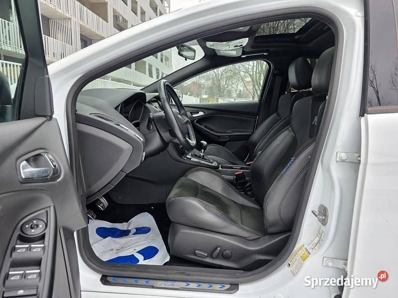 Używany Ford Focus RS 350 KM (257 kW) 2017