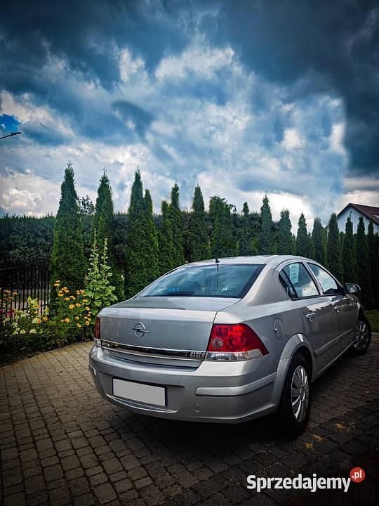 Używany 2009 Opel Astra | 7900 zł (Uczciwa cena) - Obraz 1/4