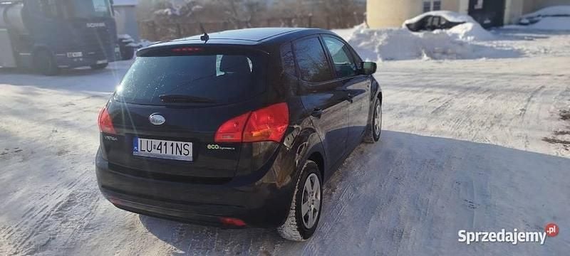 Używany Kia Venga 90 KM (66 kW) 2010 Hatchback