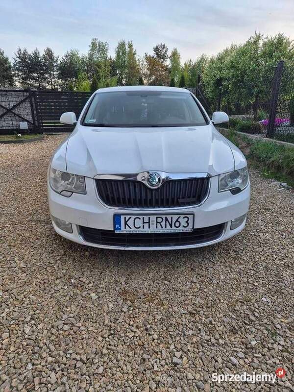 Biały Używany 2012 Skoda Superb Sedan/Limuzyna | 21 800 zł (Uczciwa cena) - Obraz 1/4