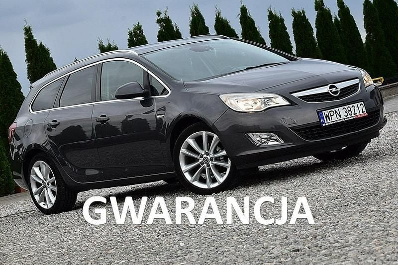 Szary Używany 2012 Opel Astra Cosmo Kombi | 21 900 zł (Dobra cena) - Obraz 1/4