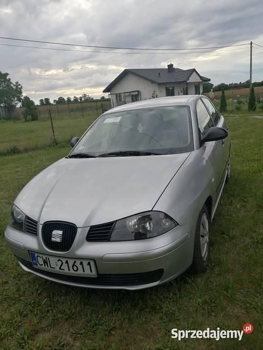 Srebrny Używany 2004 Seat Ibiza Hatchback | 3000 zł (Super Cena) - Obraz 1/4