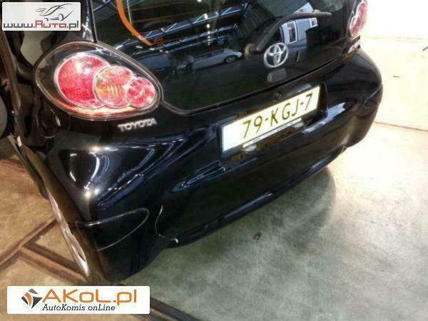 Używany Toyota Aygo 68 KM (50 kW) 2009 Czarny Hatchback