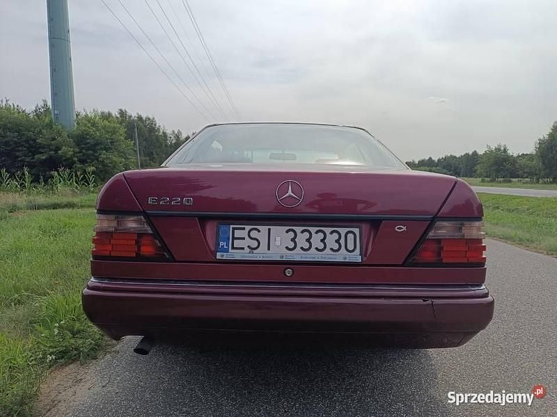 Używany 1993 Mercedes E220 Coupe | 23 000 zł - Obraz 1/4