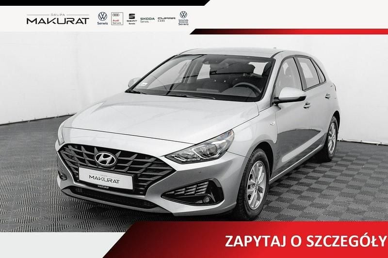 Używany Hyundai i30 110 KM (80 kW) 2022 Srebrny (metalik) Hatchback