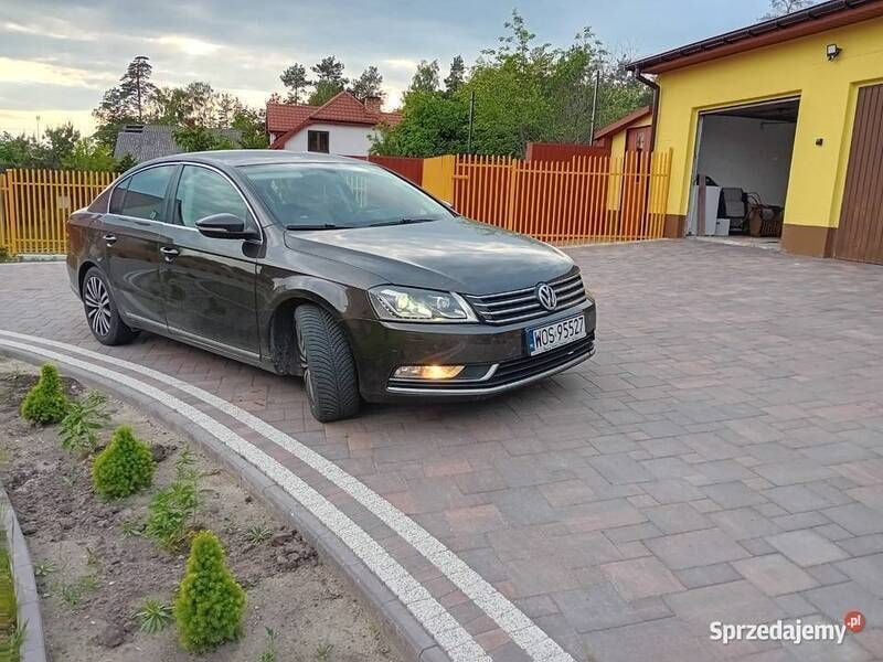 Używany 2012 VW Passat Sedan/Limuzyna | 23 000 zł - Obraz 1/4