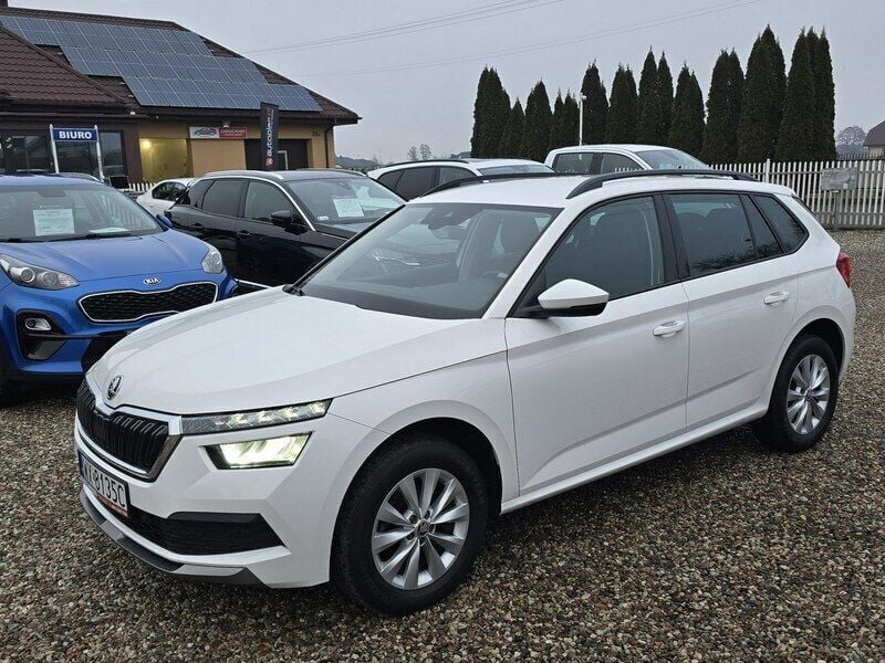 Biały Używany 2021 Skoda Kamiq Ambition SUV | 72 900 zł (Dość drogi) - Obraz 1/4