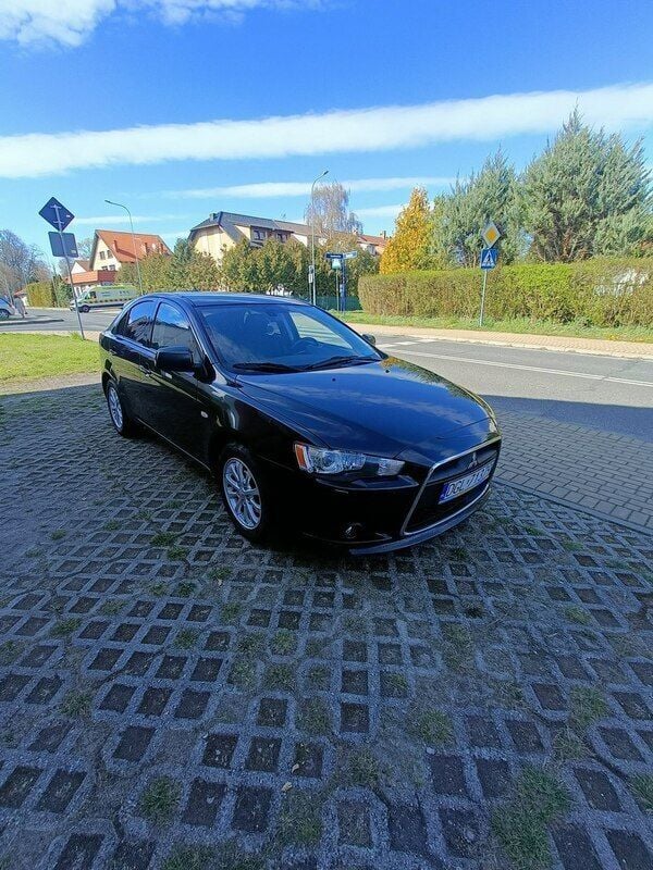 Czarny Używany 2011 Mitsubishi Lancer Sedan/Limuzyna | 19 990 zł - Obraz 1/4