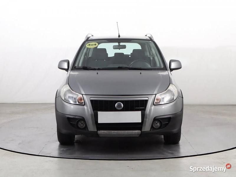 Szary Używany 2008 Fiat Sedici SUV | 21 499 zł (Dość drogi) - Obraz 1/4
