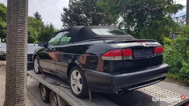 Czarny Używany 2001 Saab 9-3 Kabriolet | 9900 zł - Obraz 1/4