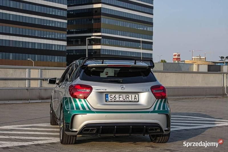 Używany Mercedes A45 AMG AMG 2016 Srebrny Hatchback