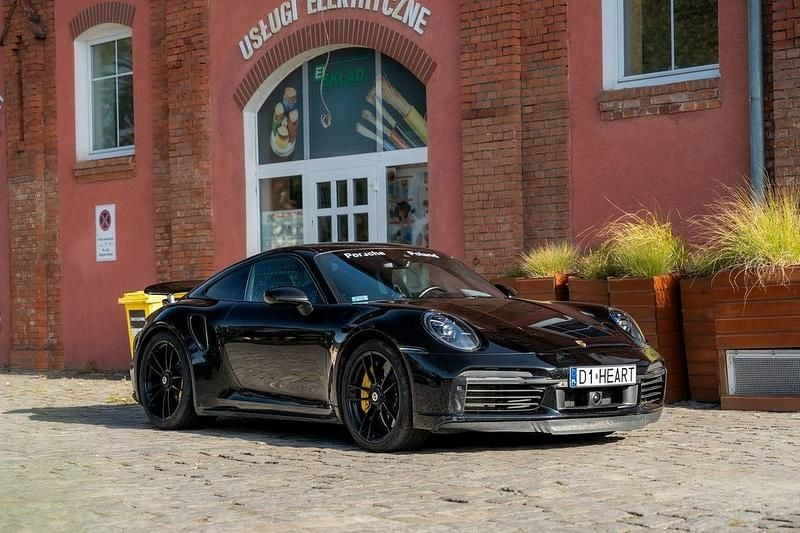 Używany Porsche 911 650 KM (478 kW) 2020 Czarny (metalik) Coupe