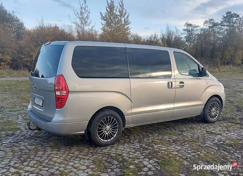 Używany 2011 Hyundai H-1 Van | 39 500 zł - Obraz 1/4