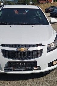 Używany Chevrolet Cruze 124 KM (91 kW) 2011 Biały Hatchback