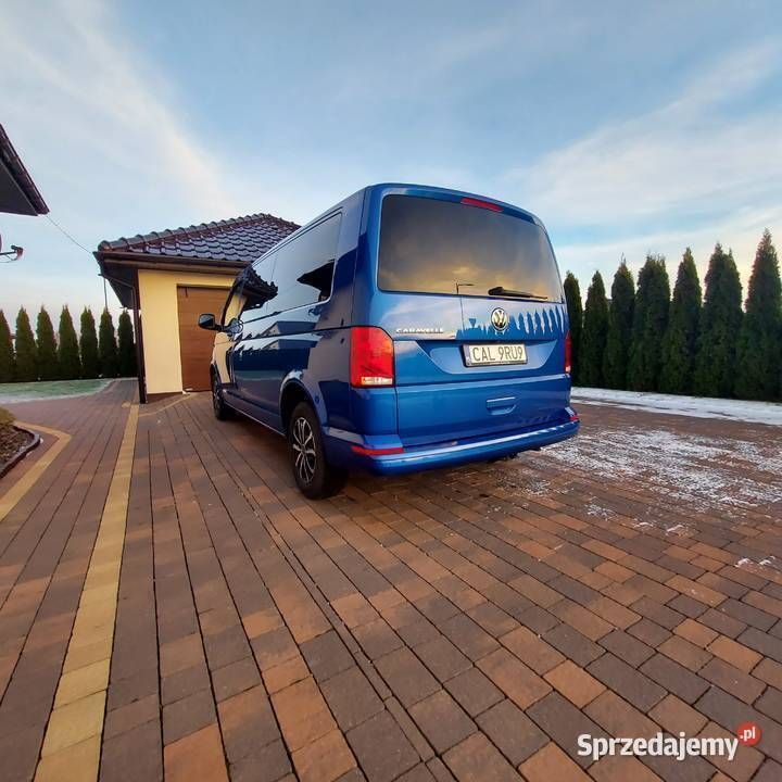 Używany 2019 VW Caravelle Comfortline Minivan | 169 500 zł - Obraz 1/4