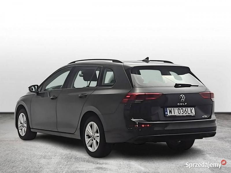 Używany VW Golf VIII Life 115 KM (84 kW) 2021 Szary Kombi