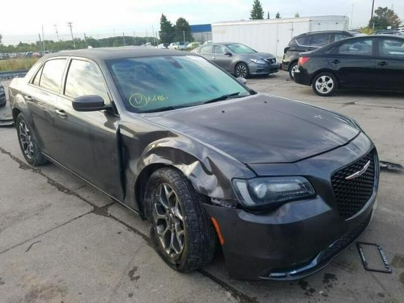 Używany Chrysler 300C 300 KM (220 kW) 2016 Czarny Sedan/Limuzyna