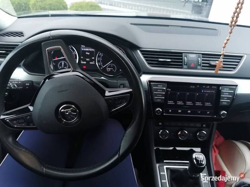 Używany Skoda Superb 2016 Niebieski Sedan/Limuzyna