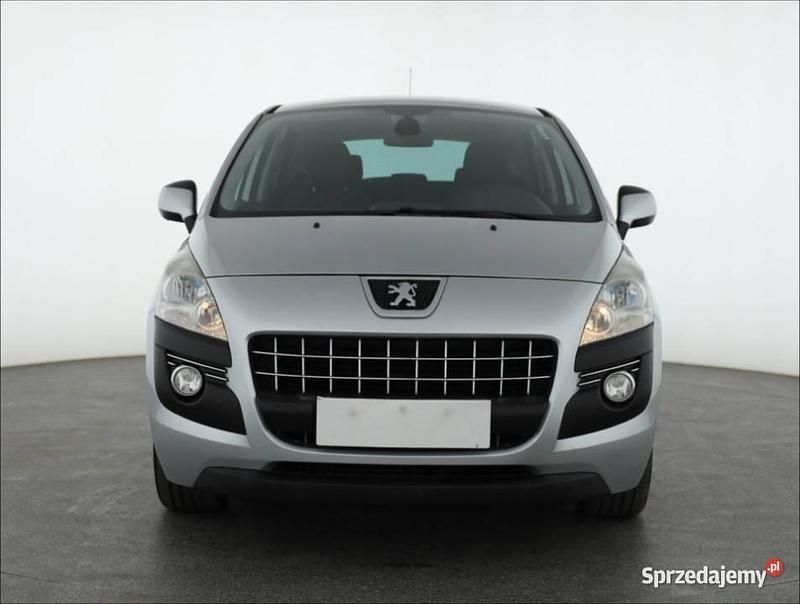Srebrny Używany 2012 Peugeot 3008 Minivan | 29 999 zł (Uczciwa cena) - Obraz 1/4
