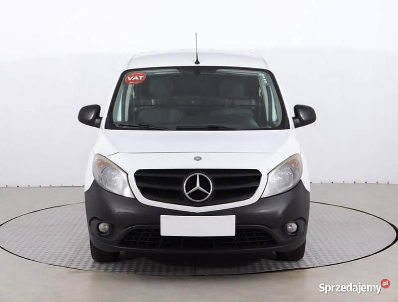 Używany Mercedes Citan 111 2015 Biały Pickup