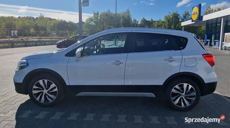 Używany Suzuki SX4 S-Cross 140 KM (102 kW) 2019 Biały SUV