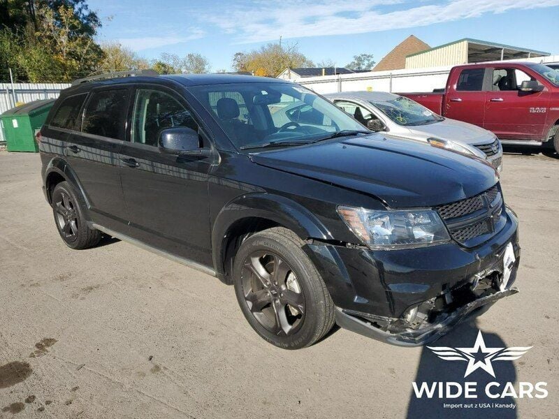 Czarny (metalik) Używany 2019 Dodge Journey SUV | 39 100 zł - Obraz 1/4