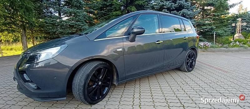 Szary Używany 2013 Opel Zafira Tourer Minivan | 26 400 zł (Super Cena) - Obraz 1/4
