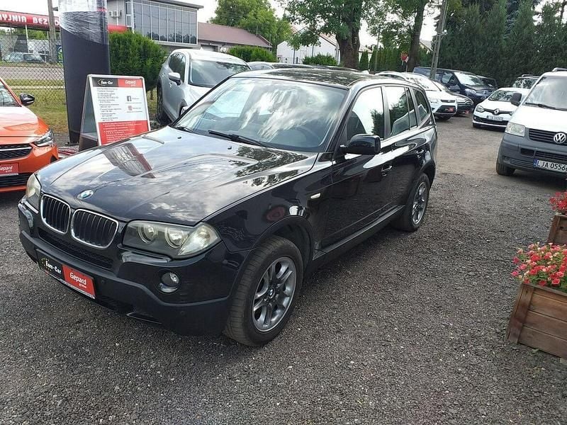 Czarny (metalik) Używany 2009 BMW X3 SUV | 25 900 zł (Uczciwa cena) - Obraz 1/4