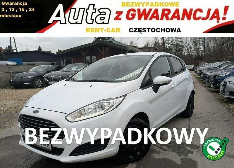 Biały Używany 2015 Ford Fiesta Hatchback | 20 900 zł (Dobra cena) - Obraz 1/4