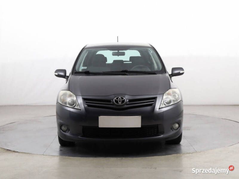 Szary Używany 2010 Toyota Auris Hatchback | 20 799 zł (Dobra cena) - Obraz 1/4