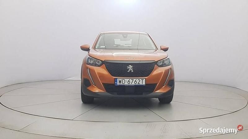 Pomarańczowy Używany 2020 Peugeot 2008 Active SUV | 59 850 zł (Dość drogi) - Obraz 1/4