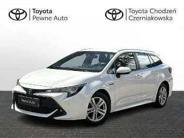Biały (metalik) Używany 2021 Toyota Corolla Comfort Kombi | 73 900 zł (Uczciwa cena) - Obraz 1/4