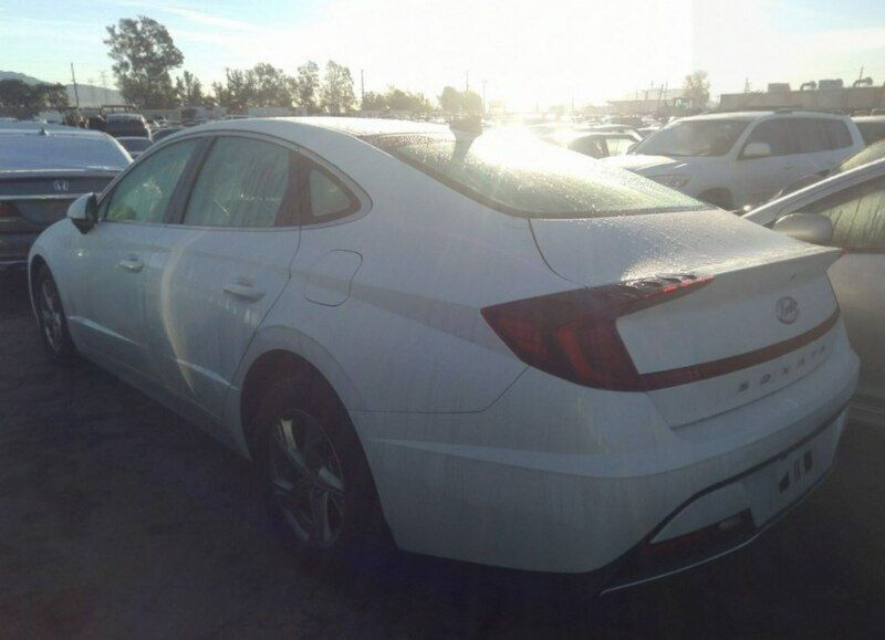 Używany Hyundai Sonata 191 KM (140 kW) 2021 Biały Sedan/Limuzyna